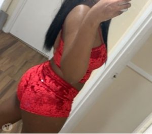 Zaida outcall escorts in Châteauguay